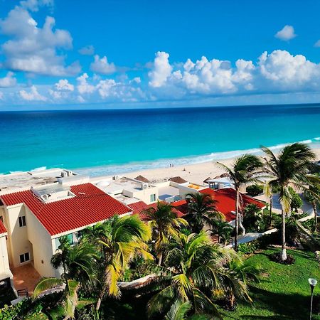 Beachfront Apartments Cancun Exterior photo
